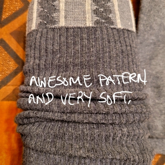 Thigh-high feminine socks. (6) pair left - Picture 7 of 8